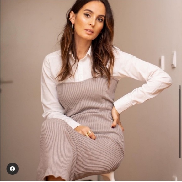 Zara KNIT MIDI DRESS - Picture 1 of 12